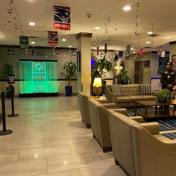 Stadium Hotel - Lobby - Hotels Near Me - Miami Gardens, Florida Stadium Hotel - Lobby - Hotels Near Me - Miami Gardens, Florida