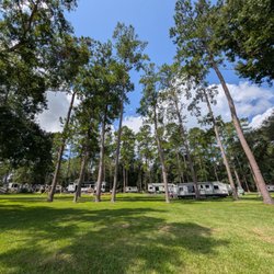 At Travelers Campground, we combine essential modern conveniences with a peaceful, country-style atmosphere to ensure a comfortable stay.