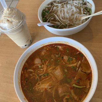 Pho Chef - S17 Spicy Filet Steak Soup Bowl S1 Special Combination Soup bowl Coffee Bubble Tea - Vietnamese Near Me - Columbus, Ohio
