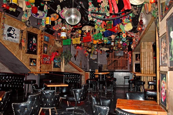 Cha Cha Lounge by null