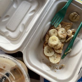 Madtown Coffee - Peanut Butter Banana Toast Iced Dirty Chai Double Shot Espresso w Oat Milk - Coffee & Tea Near Me - Madison, Tennessee Madtown Coffee - Peanut Butter Banana Toast Iced Dirty Chai Double Shot Espresso w Oat Milk - Coffee & Tea Near Me - Madison, Tennessee