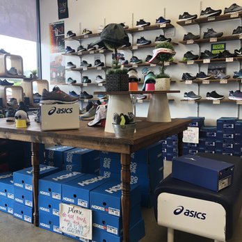 Runners Route - Sporting Goods Near Me - Aiea, Hawaii Runners Route - Sporting Goods Near Me - Aiea, Hawaii