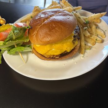The SoulFood Lounge - Angus Burger and Fries - Soul Food Near Me - Chicago, Illinois