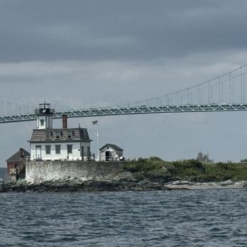 Newport Classic Cruises Bannisters Wharf - Boat Charters Near Me - Newport, Rhode Island