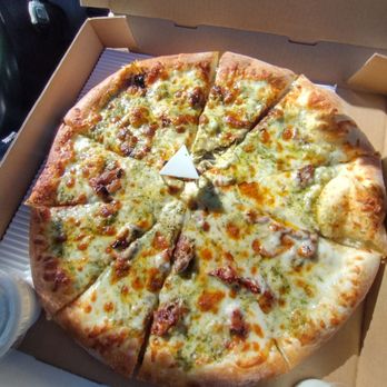 Pizza Factory - Pesto and Sun Dried Tomato - Pizza Near Me - Alene, Idaho