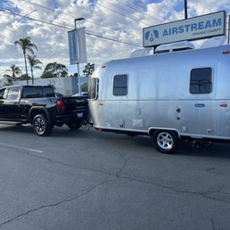 2023 Airstream Bambi 19 ft