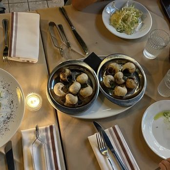 L’appart - French Near Me - Los Angeles, California
