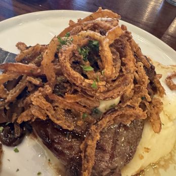 Jackson Street Tavern - New American Near Me - Omaha, Nebraska