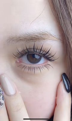 Q-Lash Eyelash Extensions&Brows by null