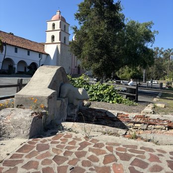 Mission Santa Barbara - Replica bears head on the laundry basin1818. The other end, lions head is still the original. Made by Chumash artisan. - Museums Near Me - Santa Barbara, California