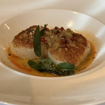 Zoes Steak & Seafood - Sea Scallops - Seafood Near Me - Virginia Beach, Virginia