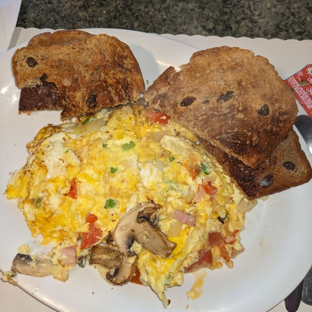 Too-Dars Diner - Omelette with toast - Diners Near Me - Iola, Wisconsin Too-Dars Diner - Omelette with toast - Diners Near Me - Iola, Wisconsin