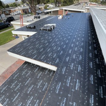 American Jr Roofing - Base layer Flat roof
(Waterproofed) - Roofing Near Me - Pico Rivera, California American Jr Roofing - Base layer Flat roof
(Waterproofed) - Roofing Near Me - Pico Rivera, California