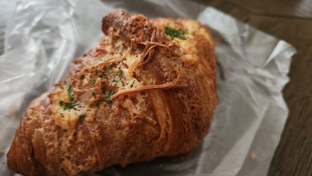 TOUS LES JOURS Updated June 2024 52 Photos & 16 Reviews 700