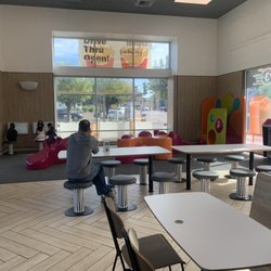McDonald's - Inside