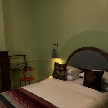Frenchmen Hotel - Spacious, colorful room - Hotels Near Me - New Orleans, Louisiana Frenchmen Hotel - Spacious, colorful room - Hotels Near Me - New Orleans, Louisiana