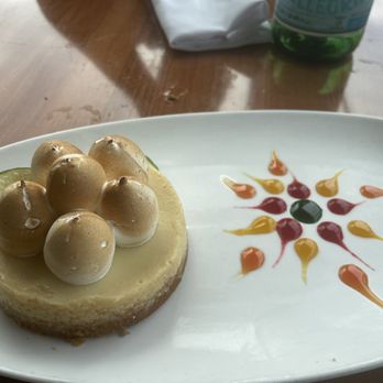 Rusty Pelican - Miami - Key lime pie - Seafood Near Me - Key Biscayne, Florida