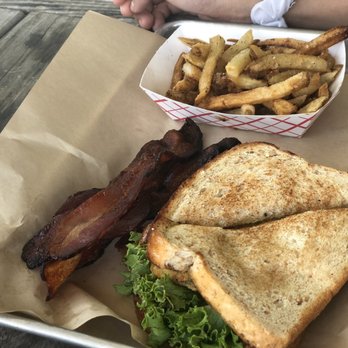 The Pig & Pint - FGT BLT sandwich with bacon on the side. Modified for those vegans. - Barbeque Near Me - Jackson, Mississippi The Pig & Pint - FGT BLT sandwich with bacon on the side. Modified for those vegans. - Barbeque Near Me - Jackson, Mississippi