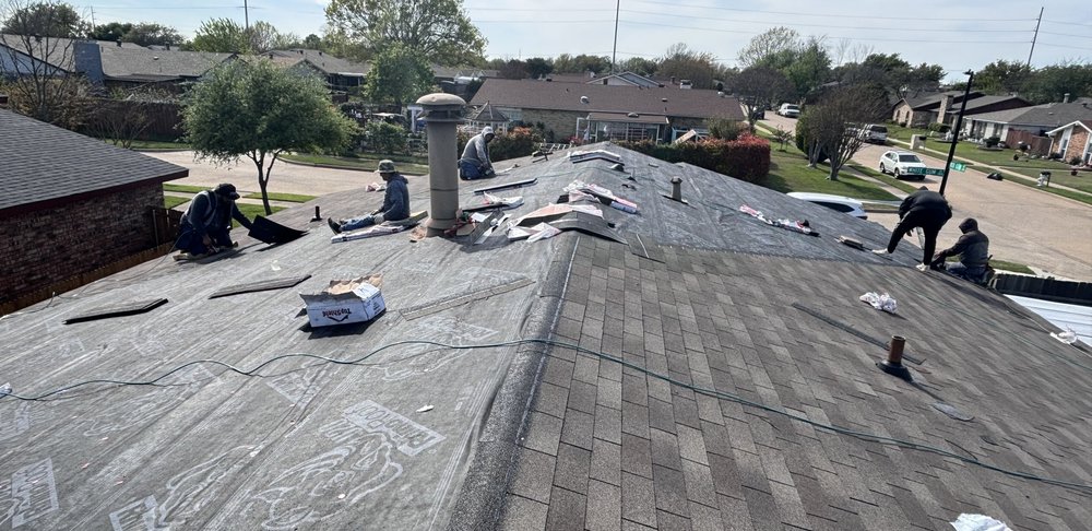 Slide of S&B Roofing and Porches