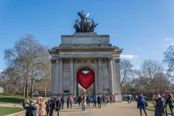 Wellington Arch by null
