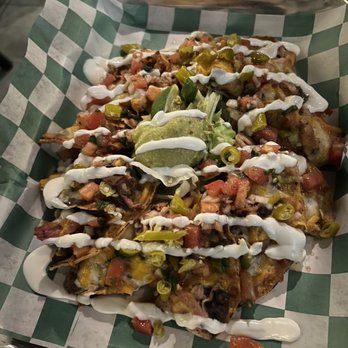 Bar Cart Lounge And Restaurant - Nachos--- best nachos! - Cocktail Bars Near Me - Saint Paul, Minnesota