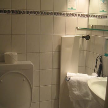 Hotel Am Markt - Rm 25 WC - Hotels Near Me - Baden-Baden, BW