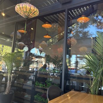 18 Folds - Decor - Dim Sum Near Me - Anaheim, California 18 Folds - Decor - Dim Sum Near Me - Anaheim, California