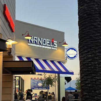 Handel's Homemade Ice Cream - Ice Cream & Frozen Yogurt Near Me - Alhambra, California Handel's Homemade Ice Cream - Ice Cream & Frozen Yogurt Near Me - Alhambra, California