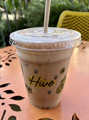 The Hive Superfood Eats & Organic Cafe - Santa Monica by null