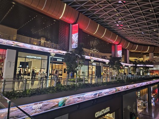 Qatar Airways - JFK Airport Office by null