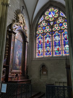Notre-Dame de Bayeux by null