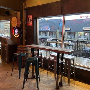 Ethyl & Tank - Bar area view - Bars Near Me - Columbus, Ohio