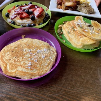 Rooster - Downtown - Top - Berries & Creme Fraiche | Middle - Caramelized Bananas & Nuts Pancake | Bottom - Original Pancakes - Creperies Near Me - St. Louis, Missouri Rooster - Downtown - Top - Berries & Creme Fraiche | Middle - Caramelized Bananas & Nuts Pancake | Bottom - Original Pancakes - Creperies Near Me - St. Louis, Missouri