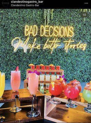 Clandestino Gastro-Bar by null