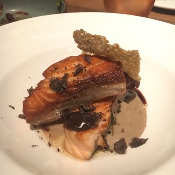 Verse - Salmon - Seafood Near Me - Toluca Lake, California