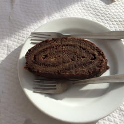Gaivotas Restaurante - Carob cake