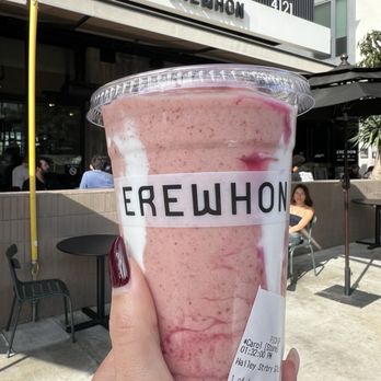 Erewhon - Hailey Bieber smoothie $20 - Juice Bars & Smoothies Near Me - Los Angeles, California Erewhon - Hailey Bieber smoothie $20 - Juice Bars & Smoothies Near Me - Los Angeles, California