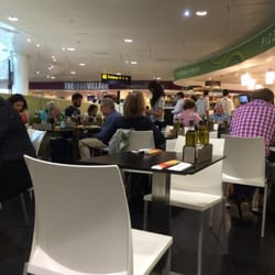 Trattoria Milano - Seating area