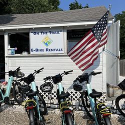 On The Trail E- Bike Rentals - Convenient parking