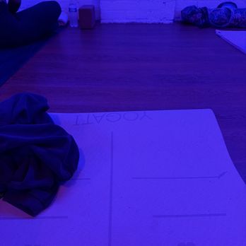 Embodhi Yoga Studio - Hot yoga flow - Yoga Near Me - Greensboro, North Carolina Embodhi Yoga Studio - Hot yoga flow - Yoga Near Me - Greensboro, North Carolina