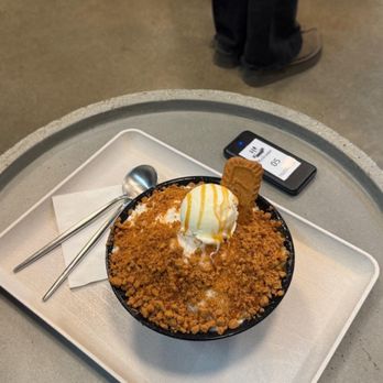 Heybings - biscoff caramel bingsu - Desserts Near Me - Costa Mesa, California Heybings - biscoff caramel bingsu - Desserts Near Me - Costa Mesa, California