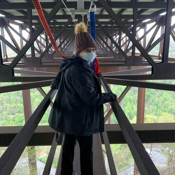 Bridge Walk - I'm walking (and LOOKING around)! - Hiking Near Me - Lansing, West Virginia