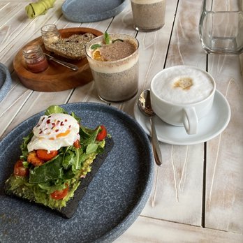Fresco's - Avocado toast - Mexican Near Me - Tulum, ROO