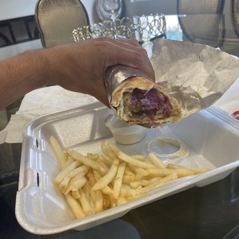 Simit Fresh Mediterranean Restaurant - Falafel wrap - Middle Eastern Near Me - Naples, Florida
