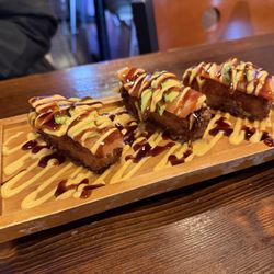 Tomo Korean & Japanese Cuisine - Crispy rice