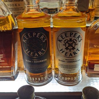 Cooney's Tavern - a selection of whiskeys - Pubs Near Me - Des Moines, Iowa