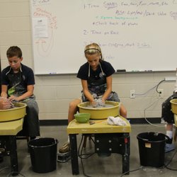 Episcopal School Of Knoxville - Middle School Pottery Class