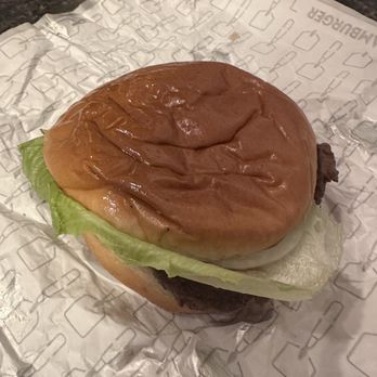 Wendy's - Dave's Hot 'n Juicy 1/4 Lb. Single - Fast Food Near Me - Connersville, Indiana Wendy's - Dave's Hot 'n Juicy 1/4 Lb. Single - Fast Food Near Me - Connersville, Indiana