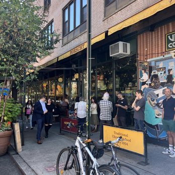 Veselka - Ukrainian Near Me - New York, New York