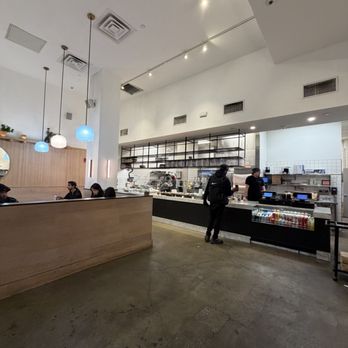 DIG INN - Inside - New American Near Me - New York, New York DIG INN - Inside - New American Near Me - New York, New York